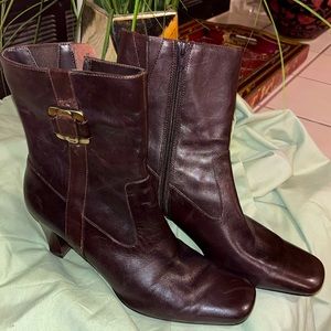 Etienne Aigner Boots